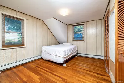 3499 Woodward Avenue, Wantagh, NY 11793 - Photo 22
