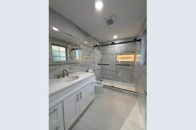 353 E 17th Street, Brooklyn, NY 11226 - Photo 6