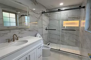 353 E 17th St, Brooklyn, NY 11226 - Photo 6