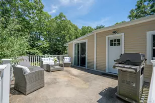 156 Washington Heights Ave, Hampton Bays, NY 11946 - Photo 16