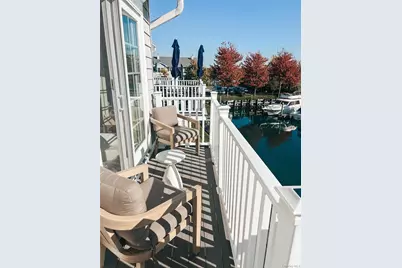 56 Ocean Watch Court, Freeport, NY 11520 - Photo 8