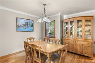 103 Cherrytree Ln, Roslyn Heights, NY 11577 - Photo 8