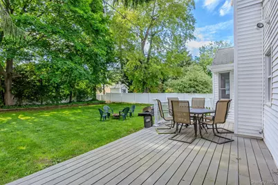 103 Cherrytree Lane, Roslyn Heights, NY 11577 - Photo 26