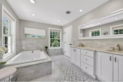 261 Harbor Road, Cold Spring Harbor, NY 11724 - Photo 26