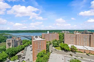 555 Kappock Ave, Bronx, NY 10463 - Photo 1