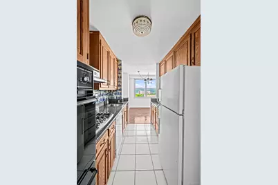 555 Kappock Avenue #21K, Bronx, NY 10463 - Photo 8