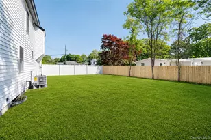 8 Brush Rd, Mastic Beach, NY 11951 - Photo 28