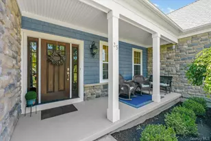 35 Briarwood Ln, New Windsor, NY 12553 - Photo 4