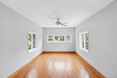 125 Hanson Place, Malverne, NY 11565 - Photo 8