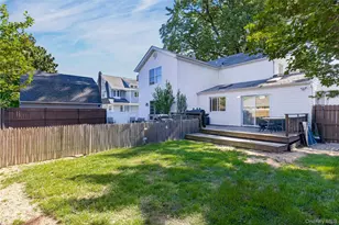 125 Hanson Pl, Malverne, NY 11565 - Photo 2