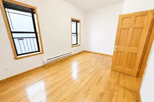 [Address not provided], Rockville Centre, NY 11570 - Photo 4