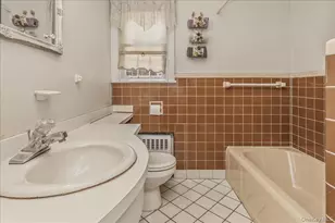 588 Adams Ave, West Hempstead, NY 11552 - Photo 12