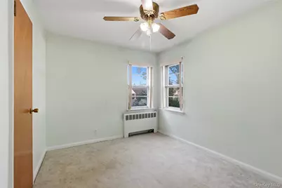 116 Prague Street, Valley Stream, NY 11580 - Photo 14