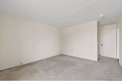 800 Willis Avenue #119, Albertson, NY 11507 - Photo 18