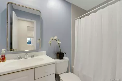 342 Sierra Vista Lane #342, Valley Cottage, NY 10989 - Photo 8