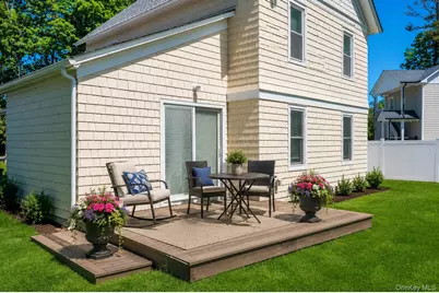 5 Hawkins Avenue, Smithtown, NY 11787 - Photo 36