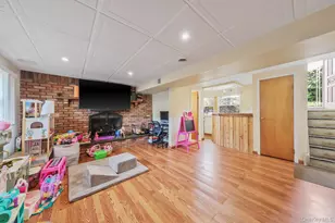 16 Lynx Ln, East Setauket, NY 11733 - Photo 16