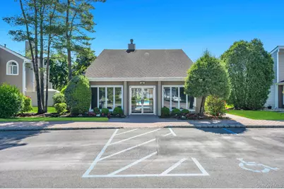 83 Kristin Lane, Hauppauge, NY 11788 - Photo 40