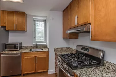 40-22 College Point Boulevard #6A, Flushing, NY 11354 - Photo 6