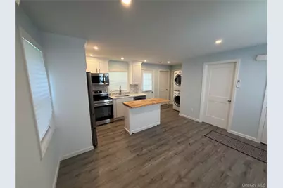 40 Fulton Avenue, Mastic, NY 11950 - Photo 10