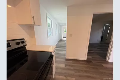 103 N Pierpont Avenue, Newburgh, NY 12550 - Photo 2