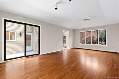 38 Westerly Lane, Thornwood, NY 10594 - Photo 8