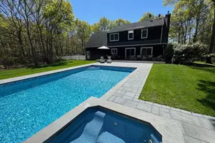 4 Bennett Dr, East Quogue, NY 11942 - Photo 2