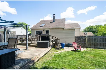 1406 Coates Avenue, Holbrook, NY 11741 - Photo 22