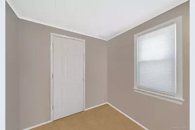 1406 Coates Avenue, Holbrook, NY 11741 - Photo 16