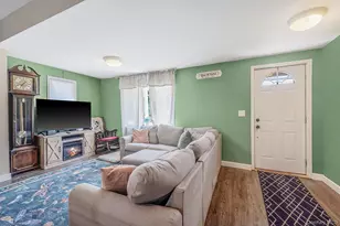 1406 Coates Ave, Holbrook, NY 11741 - Photo 2