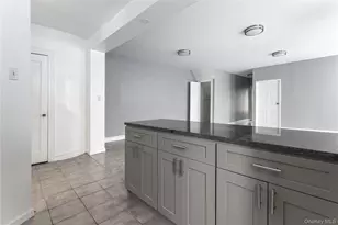 123 W 227th St, Bronx, NY 10463 - Photo 4