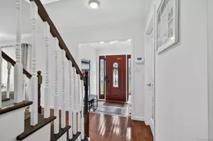 51 Chestnut St, Westbury, NY 11590 - Photo 18