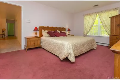 41 W Old Farm Road, Hopewell Junction, NY 12533 - Photo 16