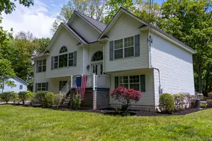 41 W Old Farm Rd, Hopewell Junction, NY 12533 - Photo 2