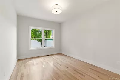 13 Evelyn Avenue, Westbury, NY 11590 - Photo 24