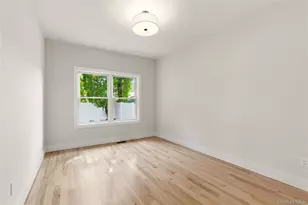 13 Evelyn Ave, Westbury, NY 11590 - Photo 24