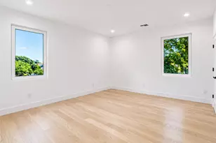 2412 Amherst St, East Meadow, NY 11554 - Photo 28