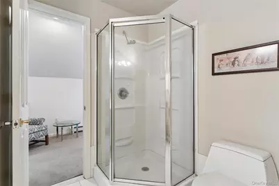 142 Rockaway Avenue, Garden City, NY 11530 - Photo 24