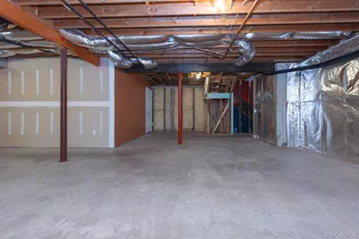 202 Crystal Hill Lane, Poughkeepsie, NY 12603 - Photo 30