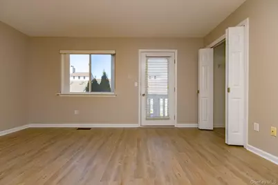 202 Crystal Hill Lane, Poughkeepsie, NY 12603 - Photo 18
