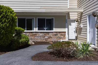 202 Crystal Hill Lane, Poughkeepsie, NY 12603 - Photo 1