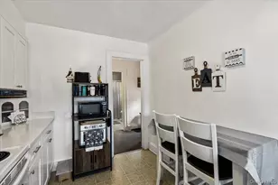 205 Roslyn Rd, Mineola, NY 11501 - Photo 32