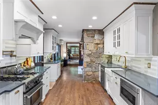 70 Nautilus Ave, Northport, NY 11768 - Photo 10