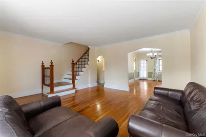 7712 83rd Street, Glendale, NY 11385 - Photo 2