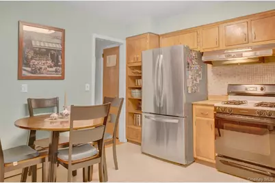 10 Linda Drive, Suffern, NY 10901 - Photo 18