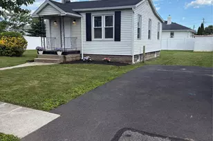 717 6th St, West Babylon, NY 11704 - Photo 30