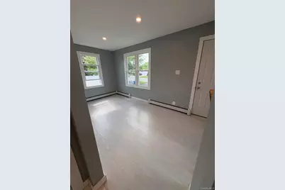 717 6th Street, West Babylon, NY 11704 - Photo 12
