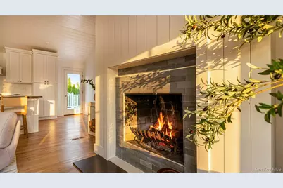 675 Dicks Point Road, Cutchogue, NY 11935 - Photo 6