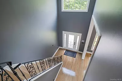 62 Oceanview Boulevard, Manorville, NY 11949 - Photo 16