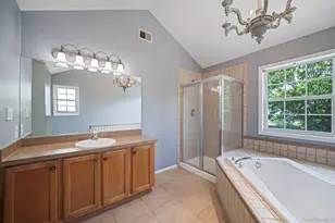 62 Oceanview Blvd, Manorville, NY 11949 - Photo 24